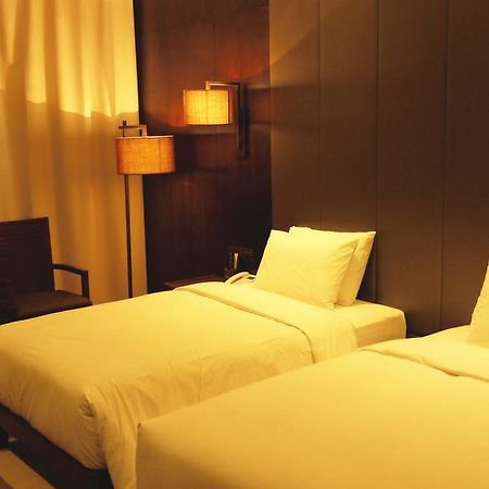 XI Yu Hotel Canton Extérieur photo