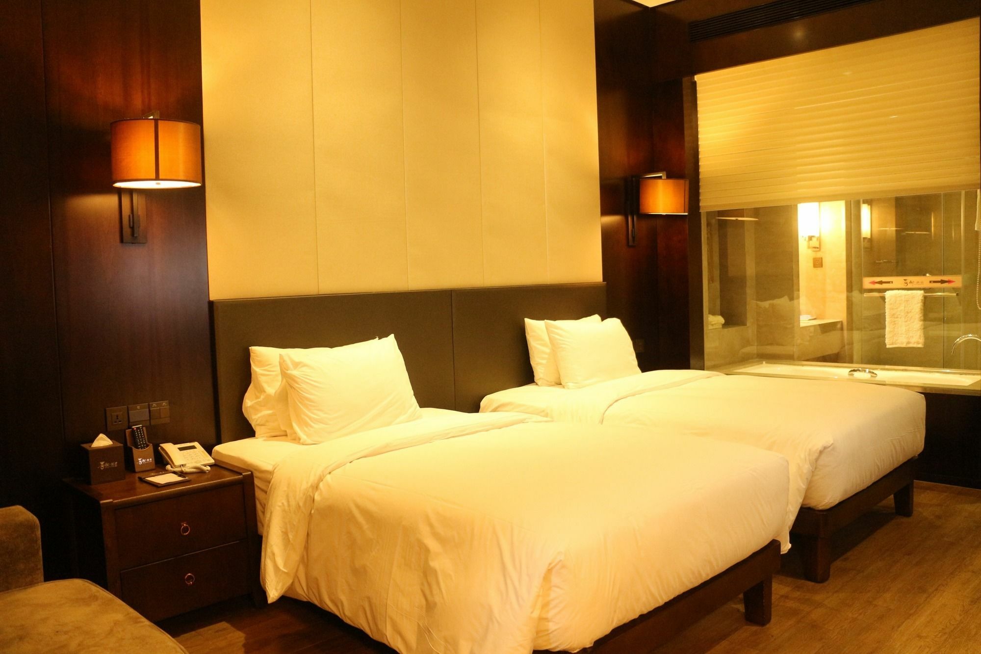 XI Yu Hotel Canton Extérieur photo