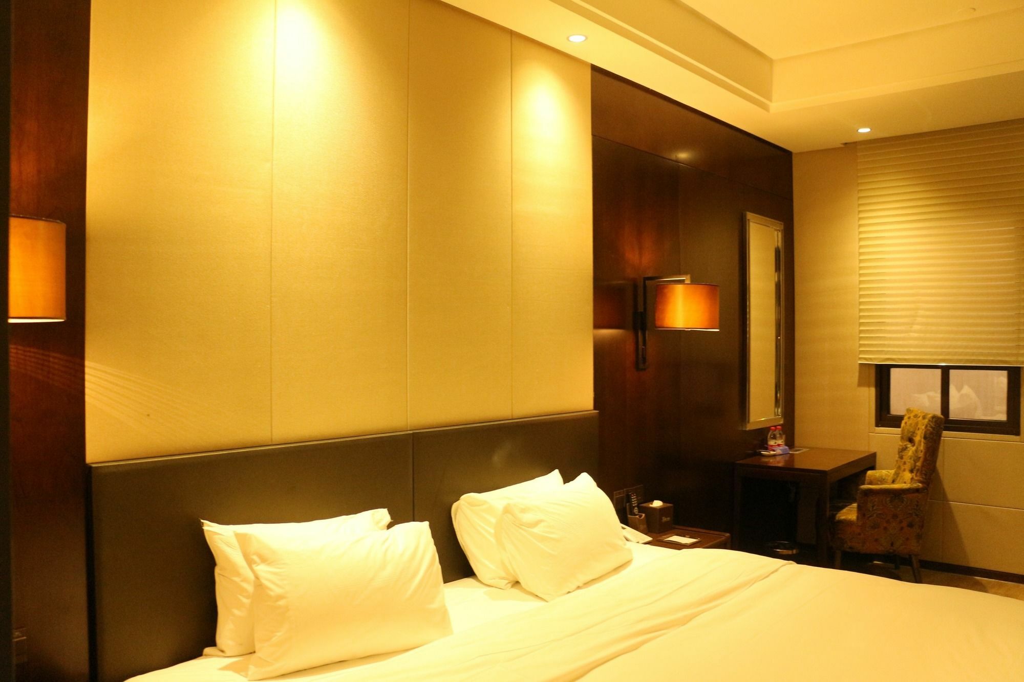 XI Yu Hotel Canton Extérieur photo