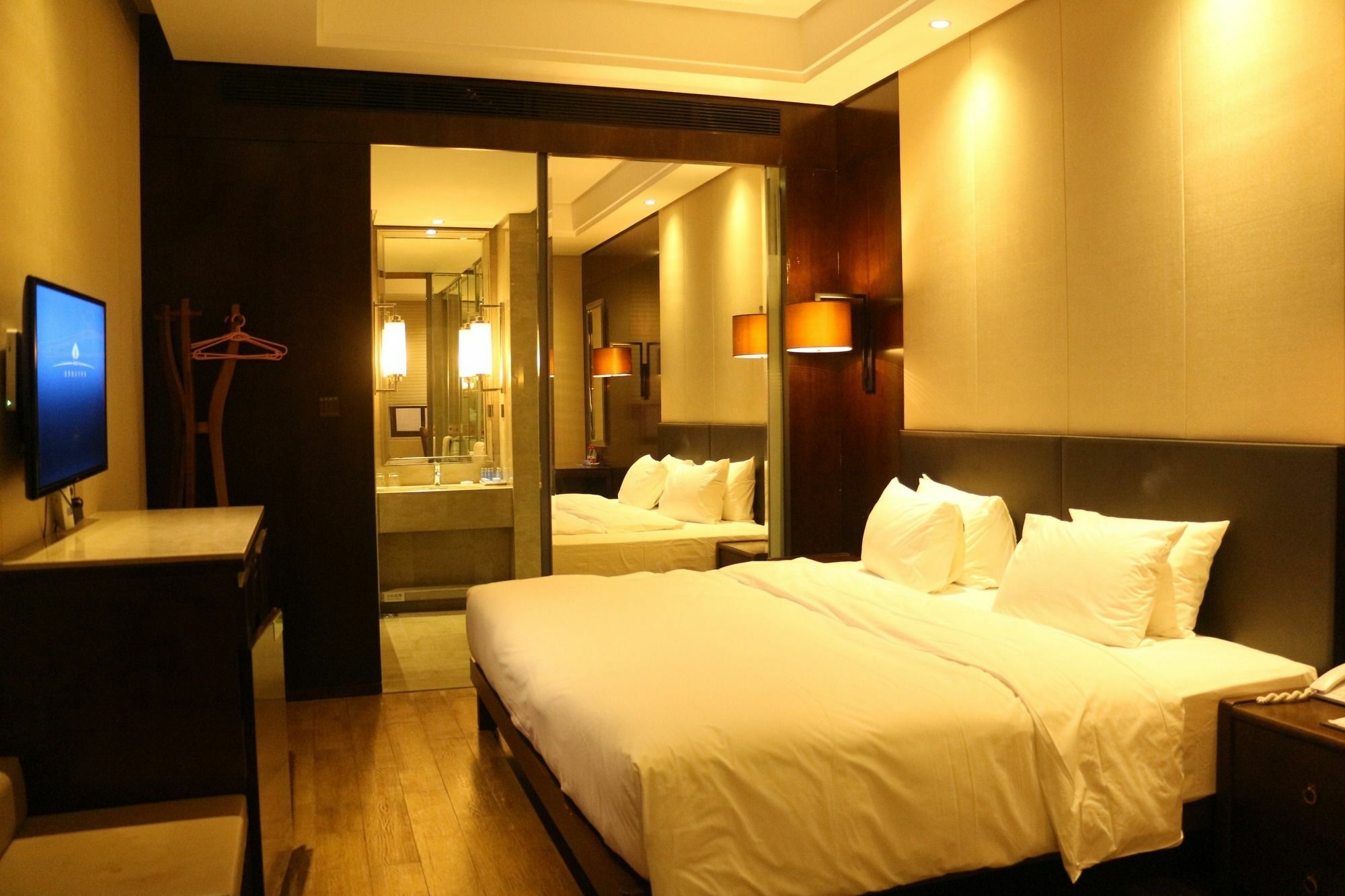 XI Yu Hotel Canton Extérieur photo